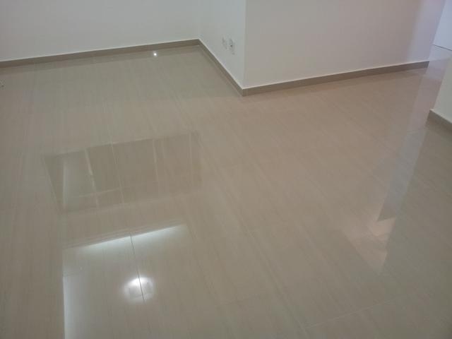 Polimento de Porcelanato Preço Cubatão - Limpeza de Piso Porcelanato